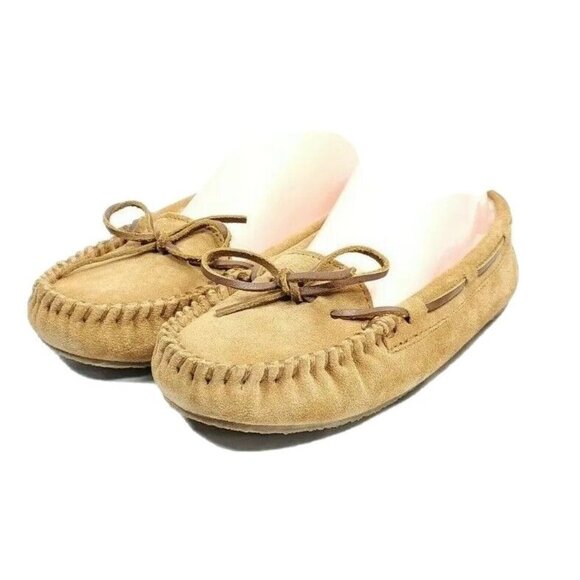 Minnetonka Moccasins Women's Size 6 Tan Suede Leather Fur Lining - Picture 1 of 8